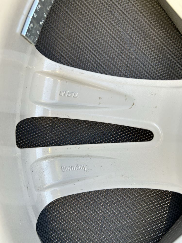 Felgi Mercedes E klasa R18