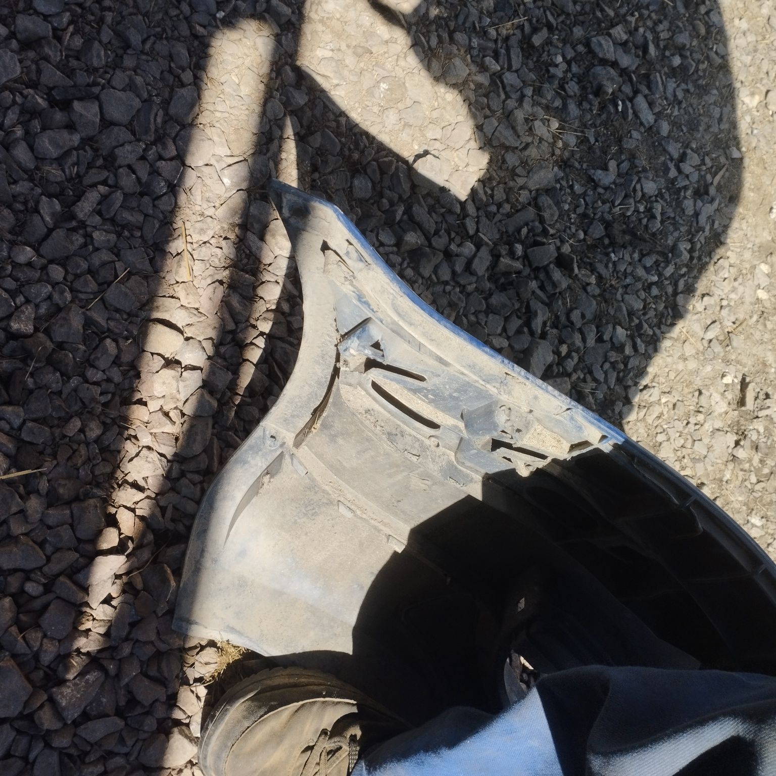 Volkswagen Passat B5 fl zderzak przód La5e
