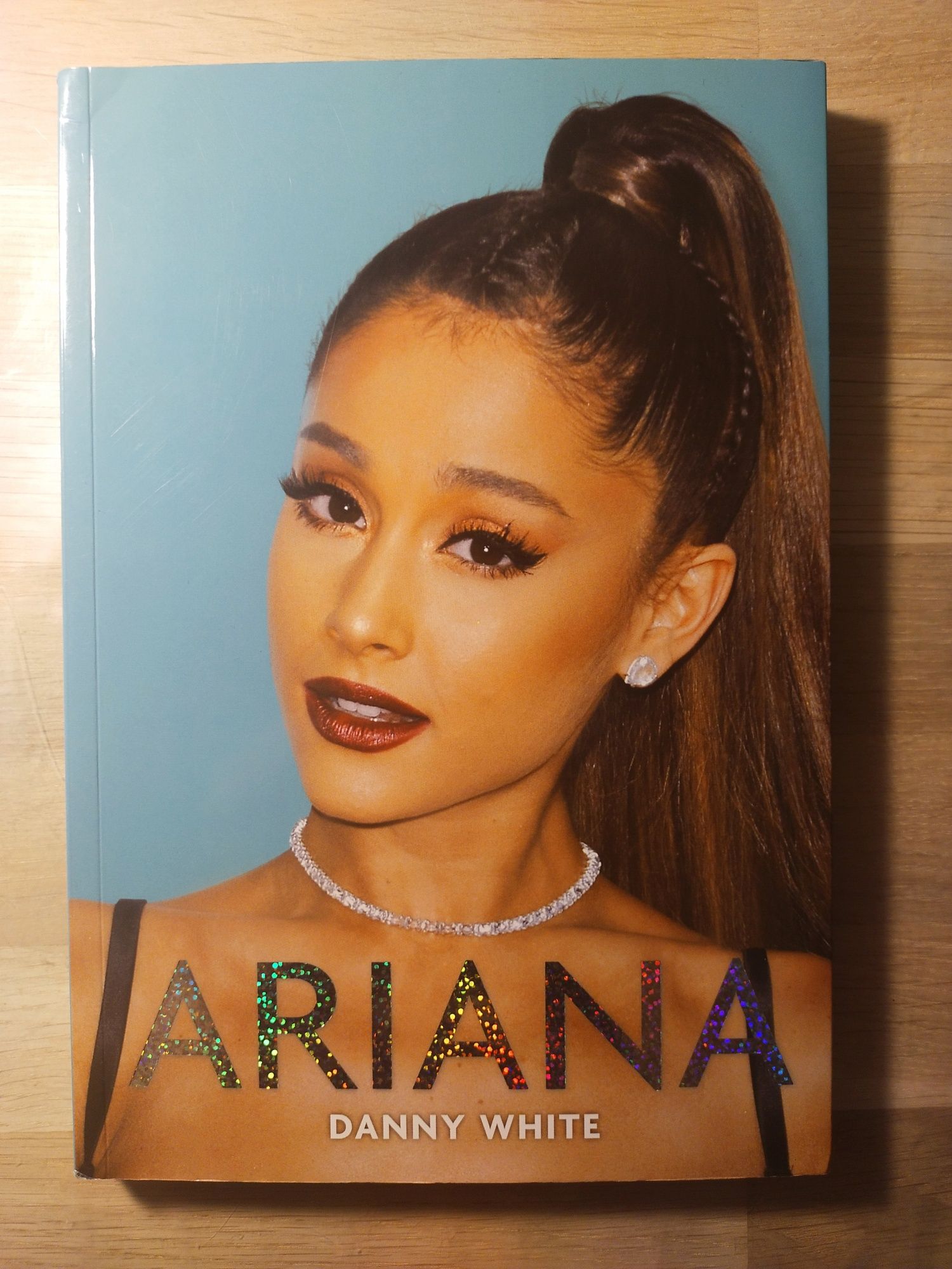 Książka Ariana Grande