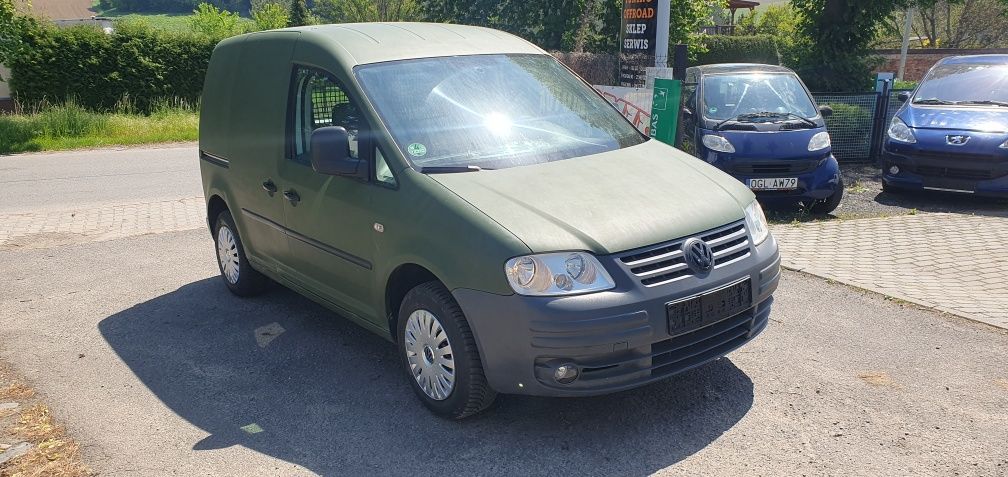 Caddy 1.9tdi hak Niemiec vat1