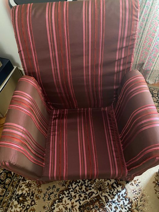 Sofa individual duas capas veludo azul e tecido