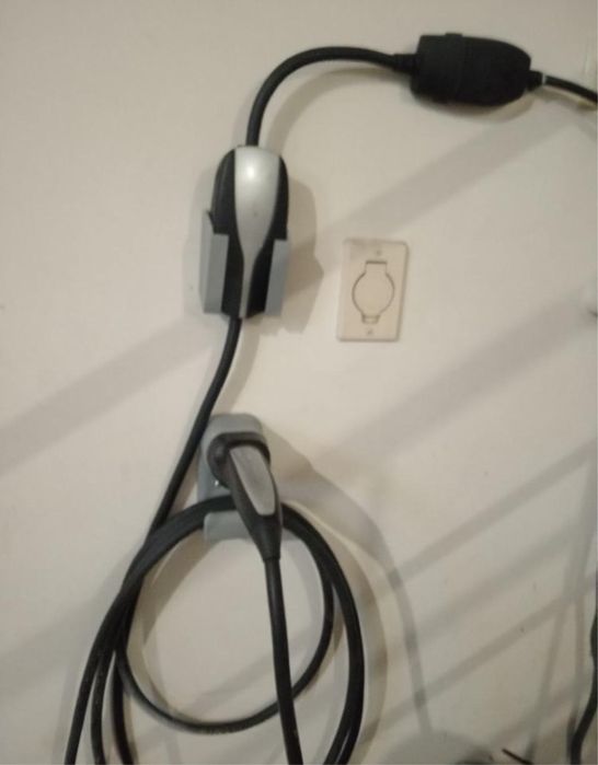 Suporte de parede Tesla