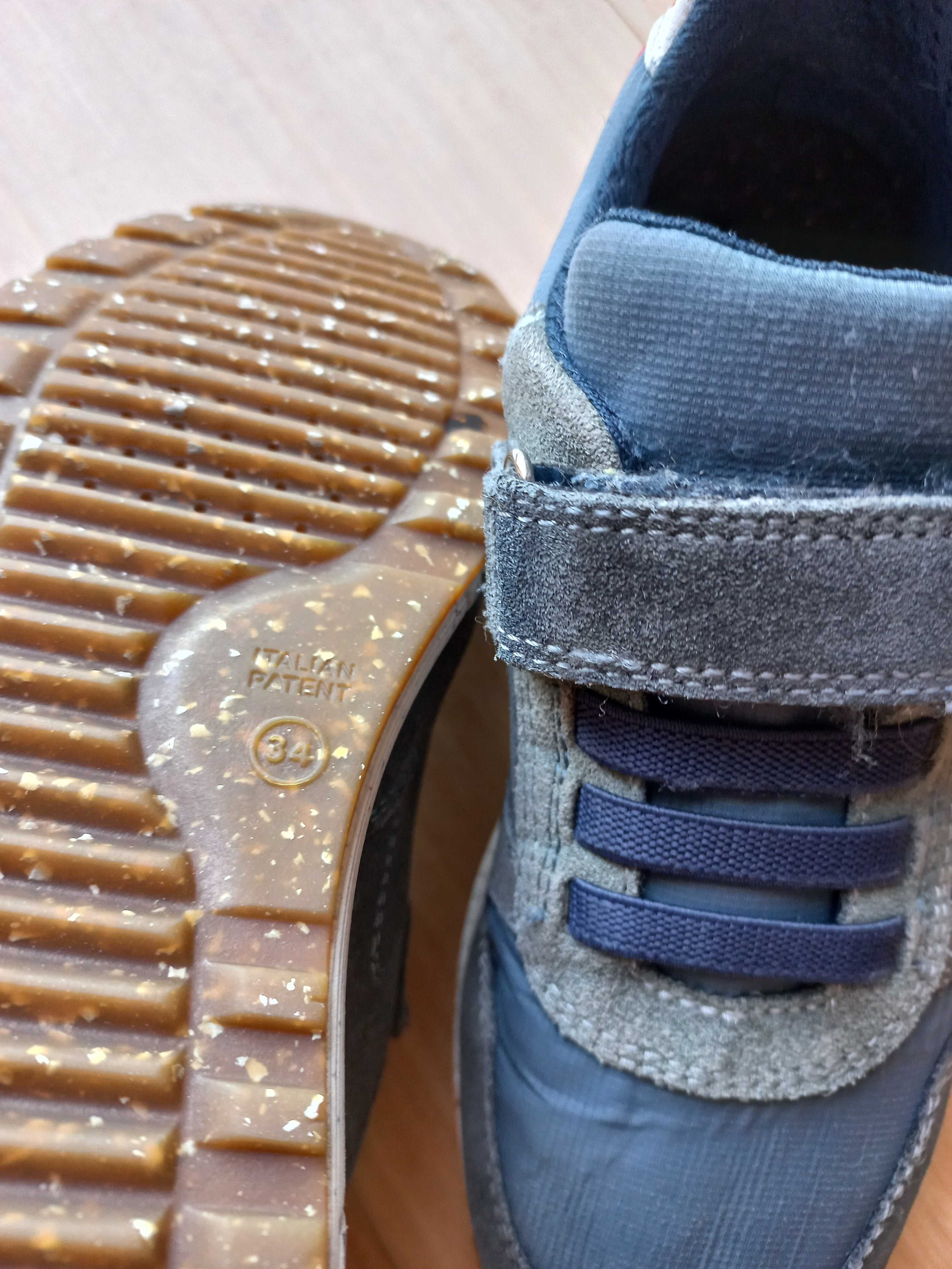 2 pares Sapatilhas Geox - nr 34