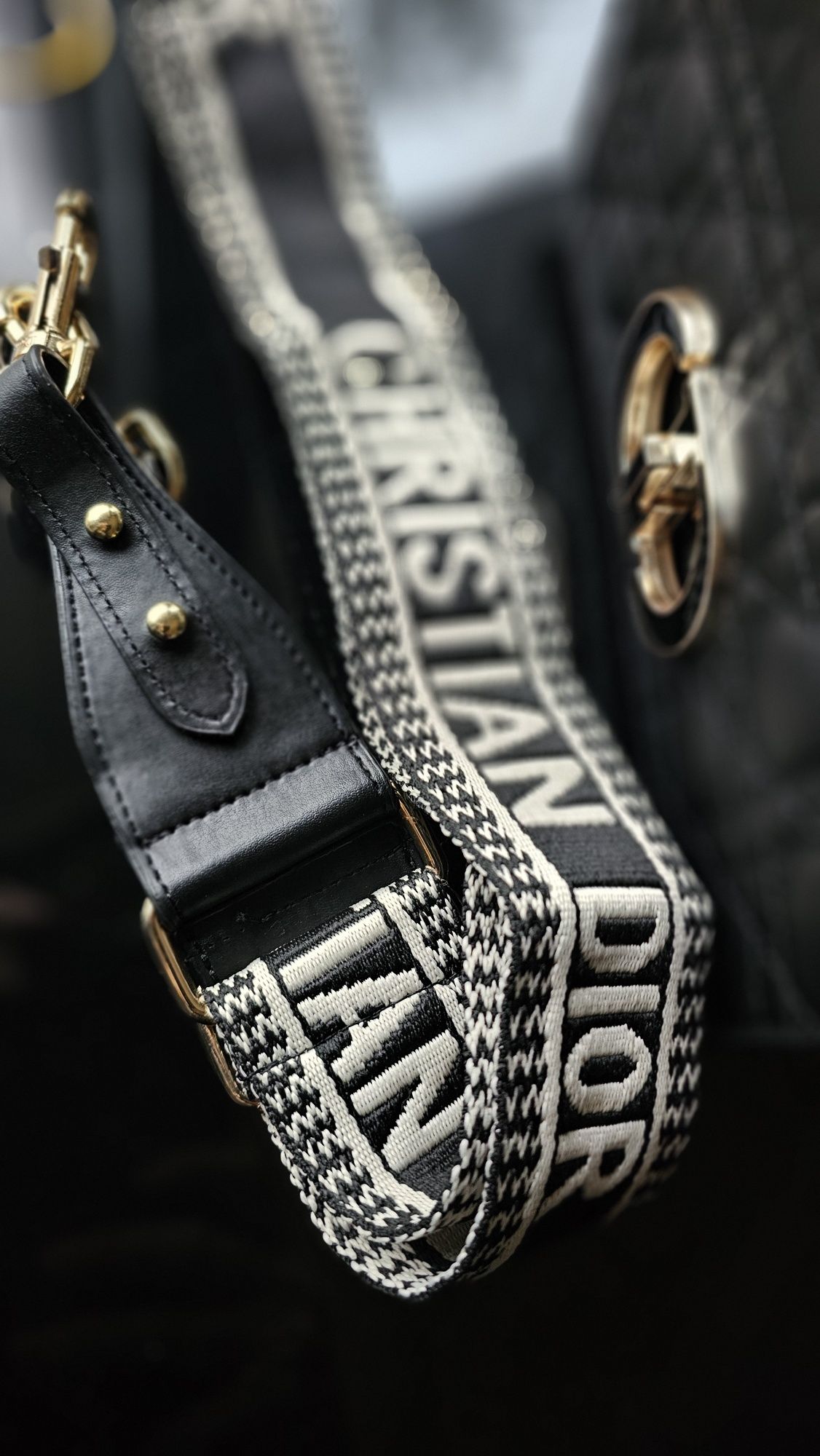 Piękna kopertówka torebka damska Christian Dior czarna