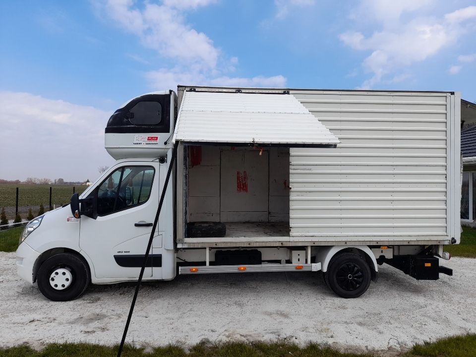 Sprzedam, zamienię samochód Renault Master bliźniak winda i kurnik