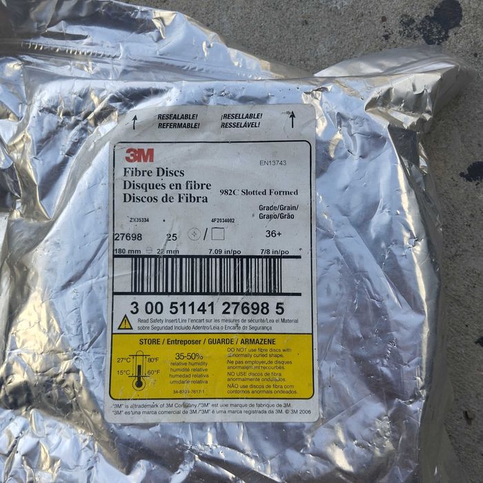 Dysk do szlifowania fibra 180mm  3M