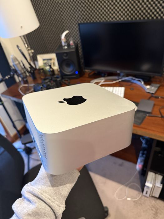 Mac Studio M2 Max —  64GB RAM — 1TB SSD — Excelente Estado