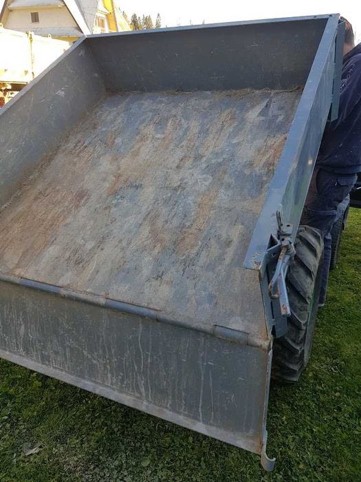 Traktor samoróbka, hydrauliczny kiper i pług.