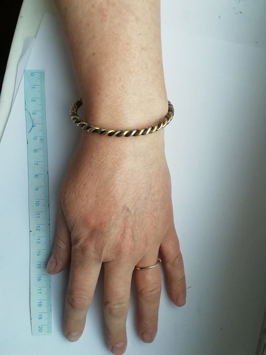 Bransoleta lecznicza , przeciw reumatyczne , srebrno miedziana