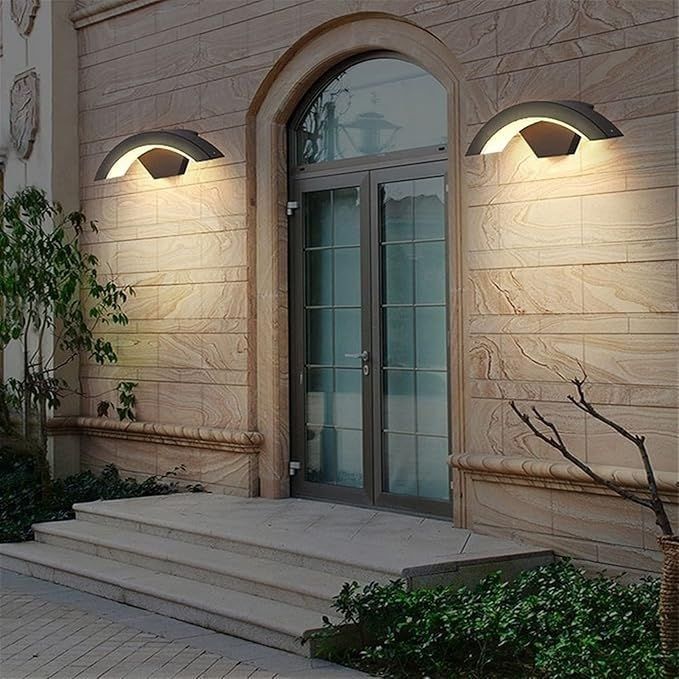 Вуличний ліхтар з датчиком руху 1 шт