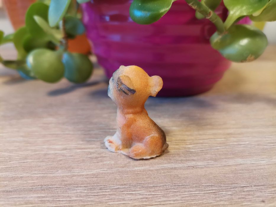 Mała ozdobna figurka - mops