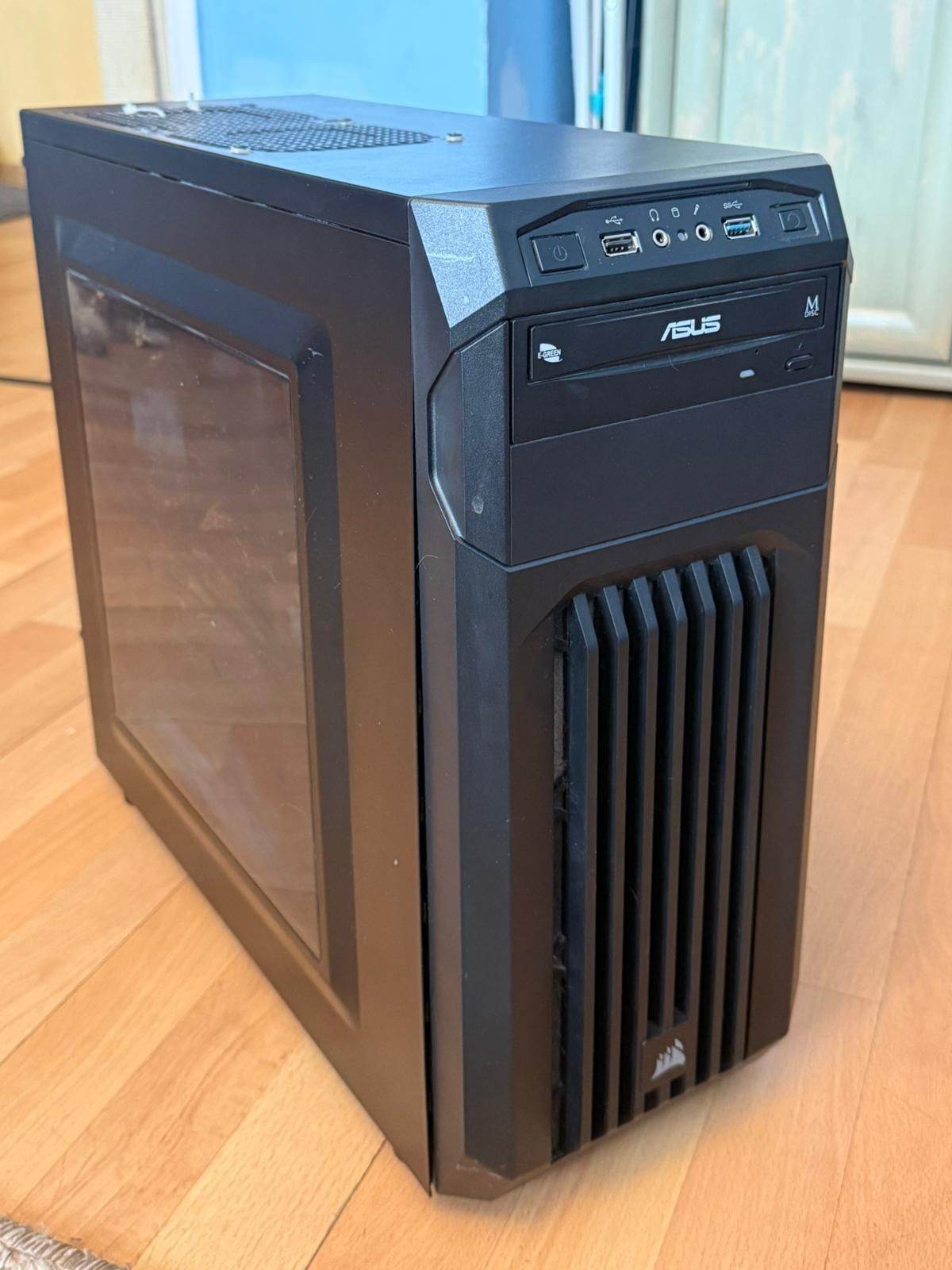 Komputer Stacjonarny plus Monitor