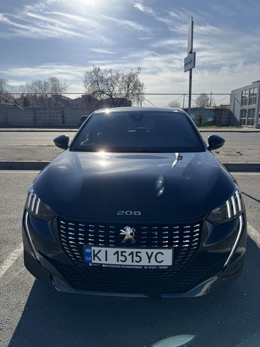 Peugeot e-208, 54kWt батарея 2022 р.в.