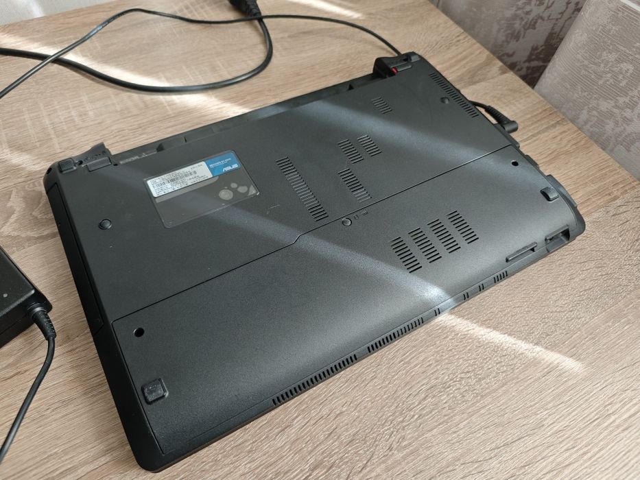 Ноутбук Asus x54h/k54ly