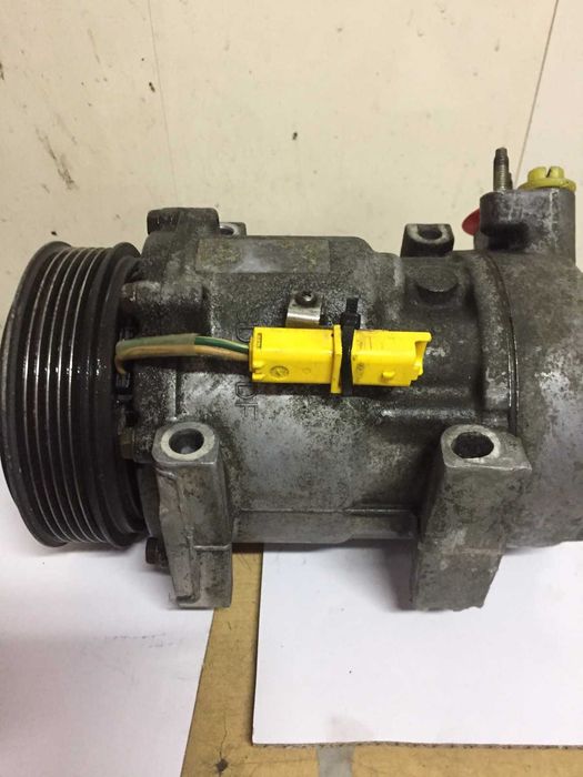 Компресор кондиціонера 1,6 HDI Citroen Peugeot B9 3008, 5008 С3 С4
