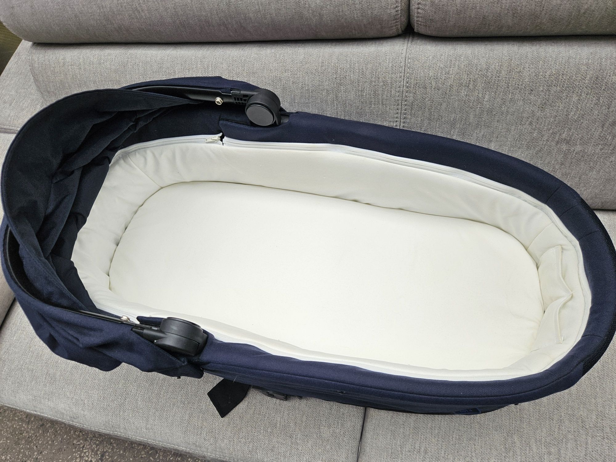 Cybex Cot S Lux - gondola do wózka Balios S Lux