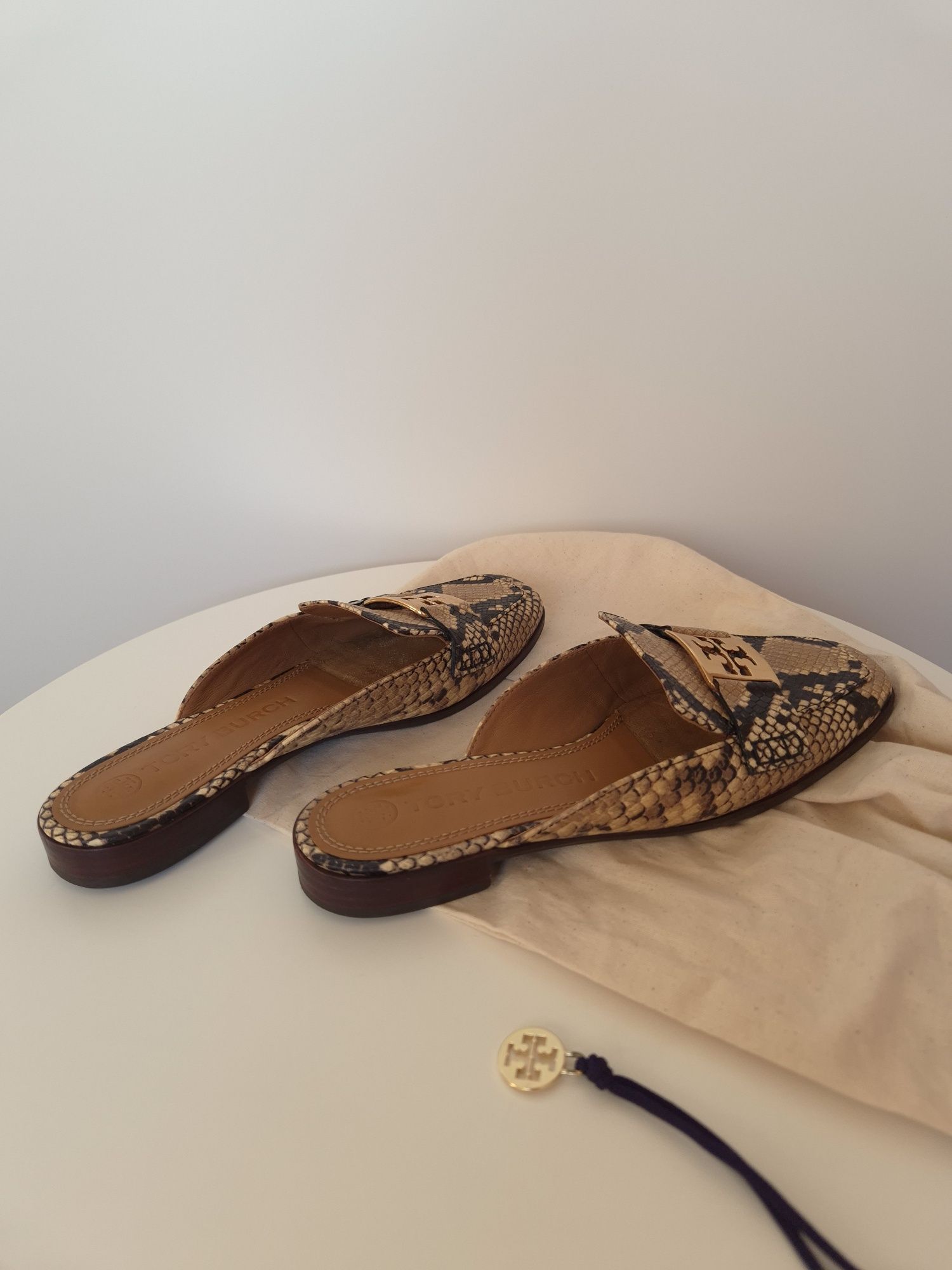 Skórzane mule Tory Burch