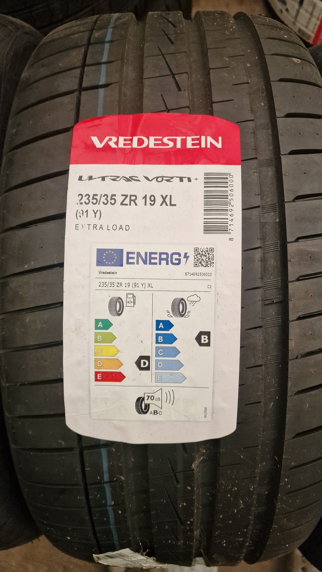 235/35r19 91Y XL Vredestein Ultrac Vorti +