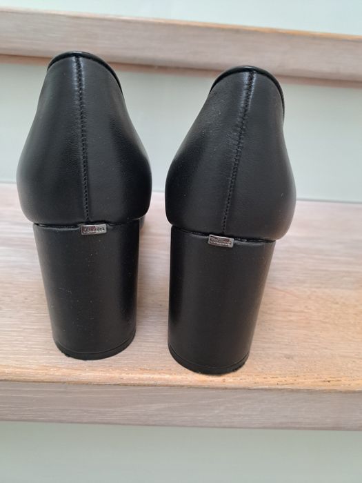 Nowe mokasyny Bata r.40 skóra naturalna