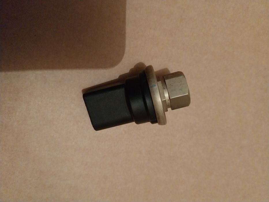 Czujnik ciśnienia klimatyzacji audi a4 b6 b7 a6 c5