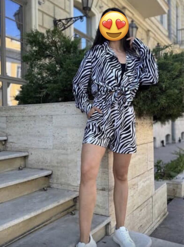 Женский костюм тройка