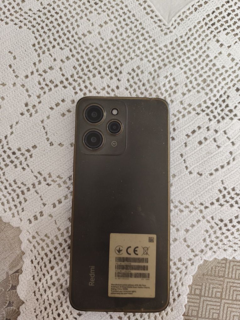 .Xiaomi Redmi 12