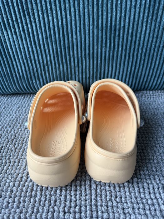 Klapki damskie Crocs Platform Pearl r. 39-40 d. 9 Nowe Platforma
