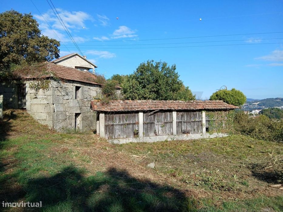 Quinta/Herdade em Tarouquela, Cinfães