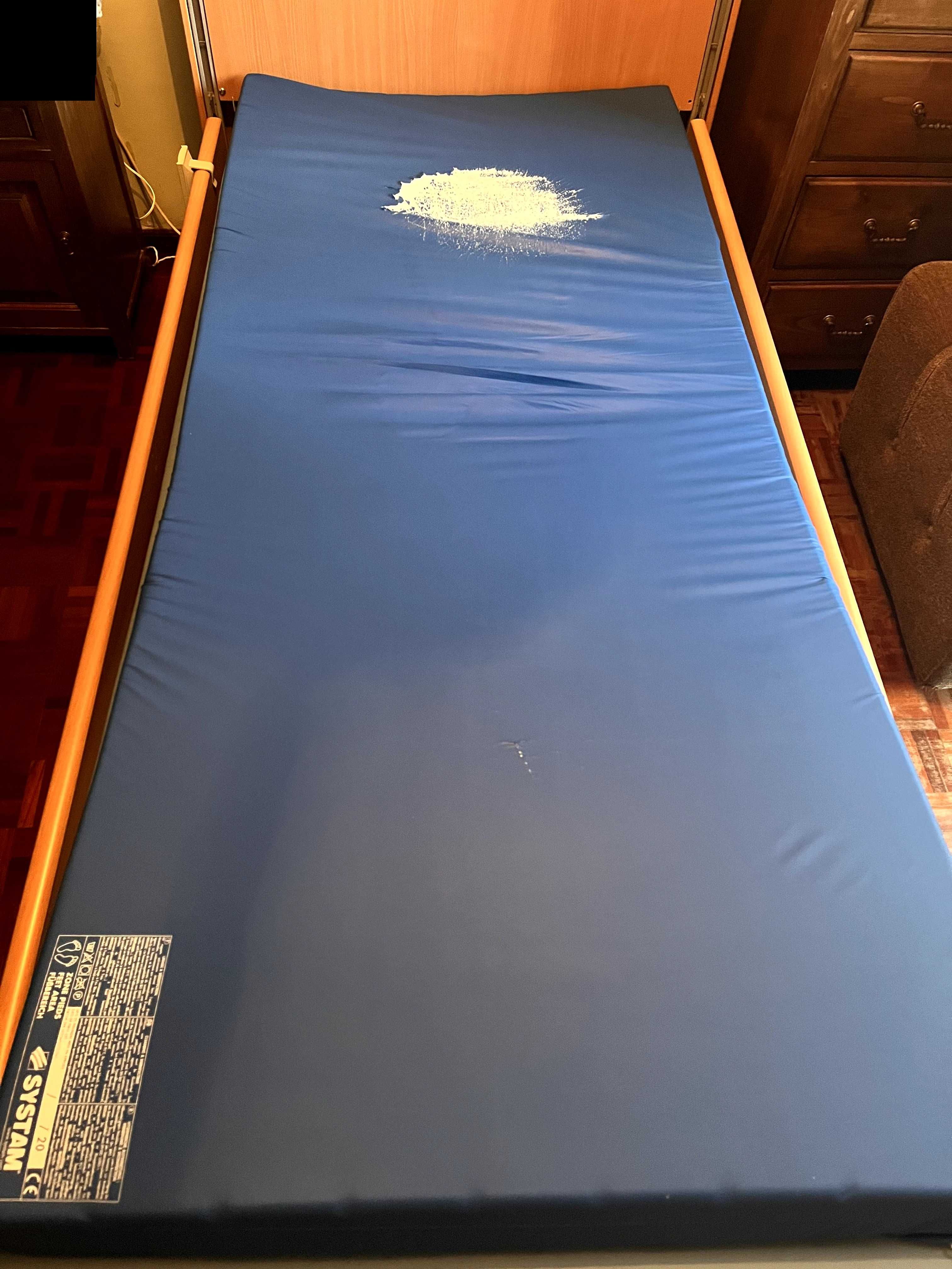 Cama Articulada Elétrica Systam + 1 Colchão e 1 Colchão Anti-escara