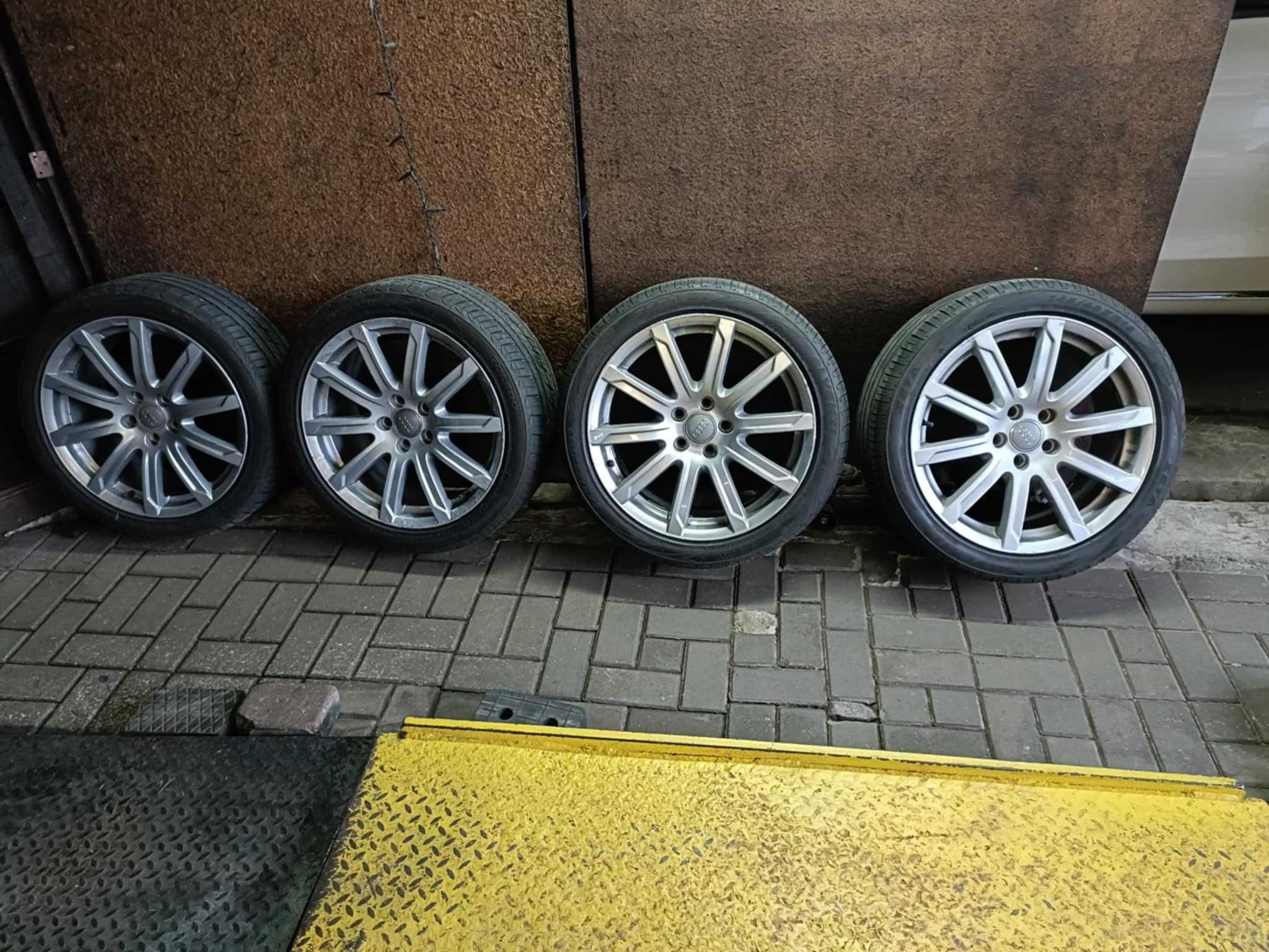 Oryginalne felgi 18 Audi A4 B8 z oponami 23/24r