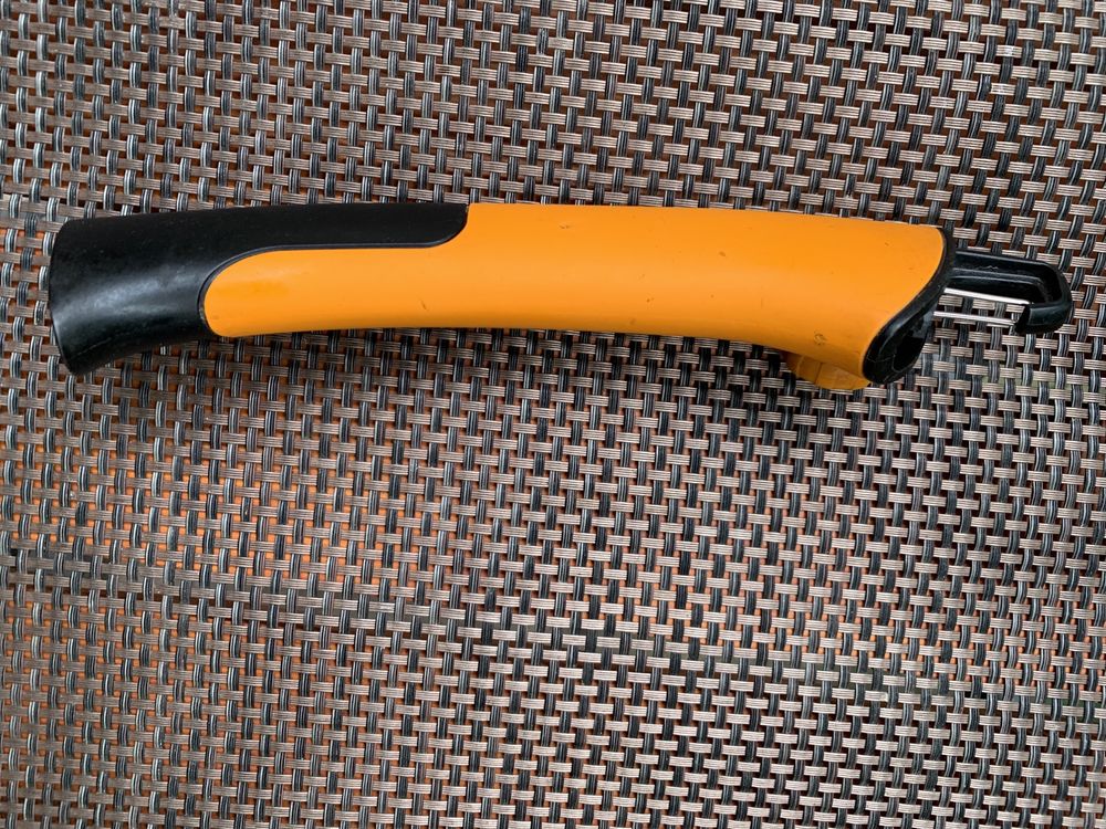 Пилка, пила ножівка садова сладна Fiskars SW73