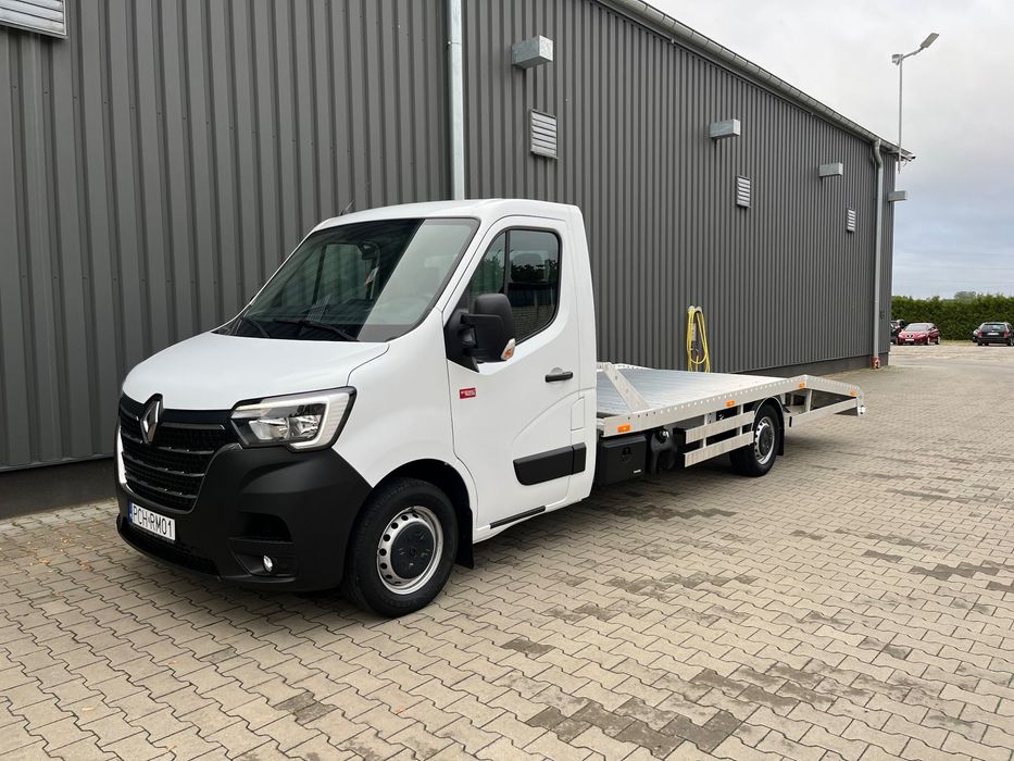 Renault Master  wciągarka, pompowany fotel, indukcja