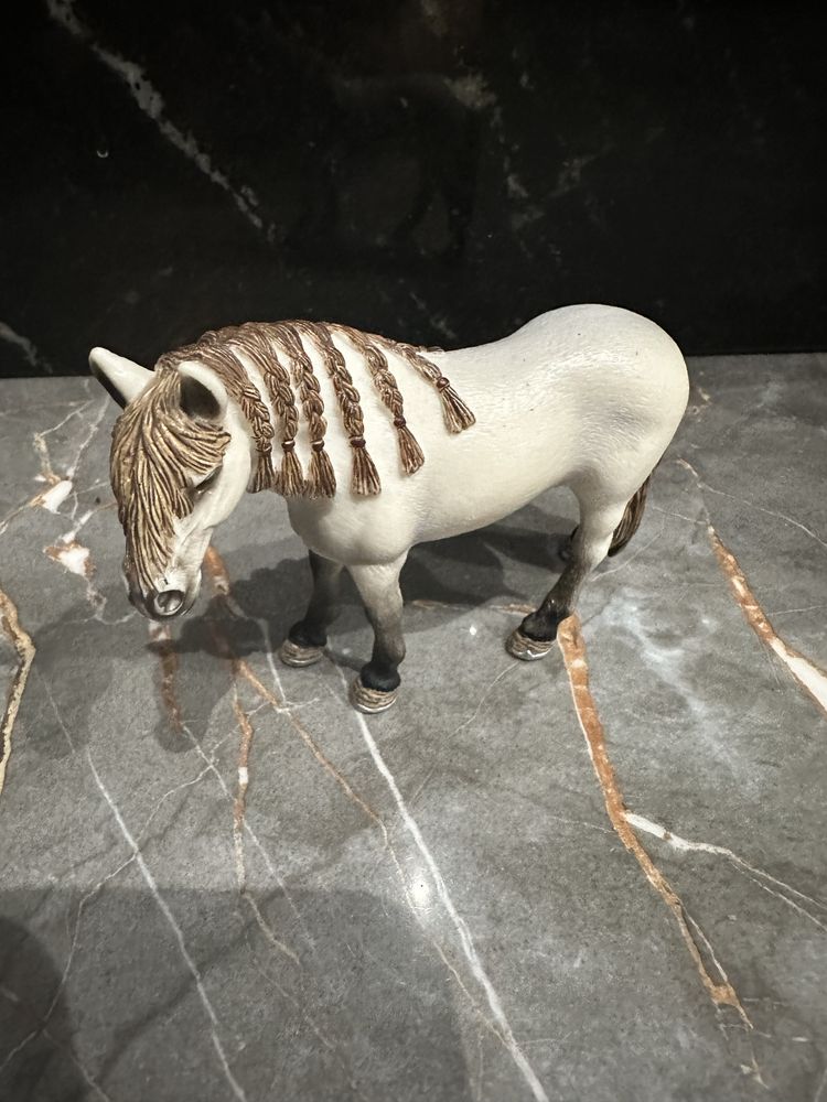 Konik figurka Schleich