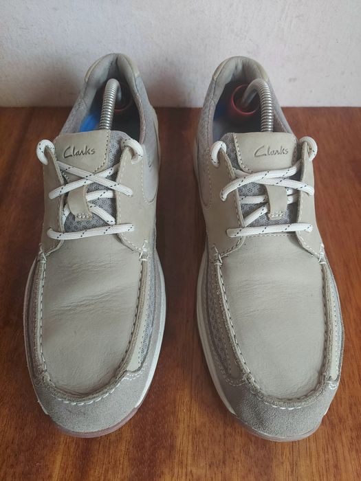 Макасини  фірми Clarks оригінал 


Розмір по бірці:
UK 9 1/2   us