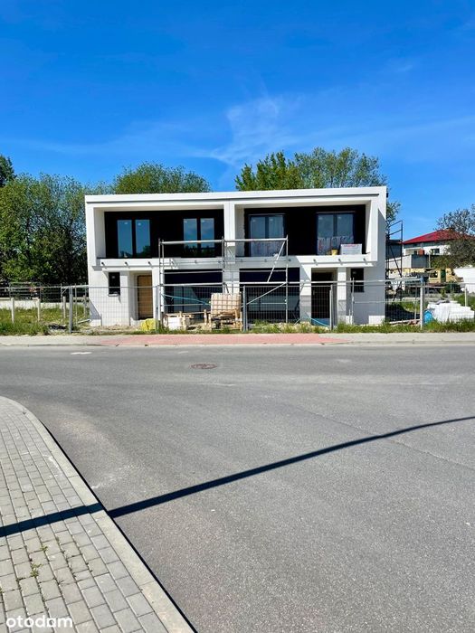 Dom bliźniak 133 m2 - ul. Bursztynowa - centrum