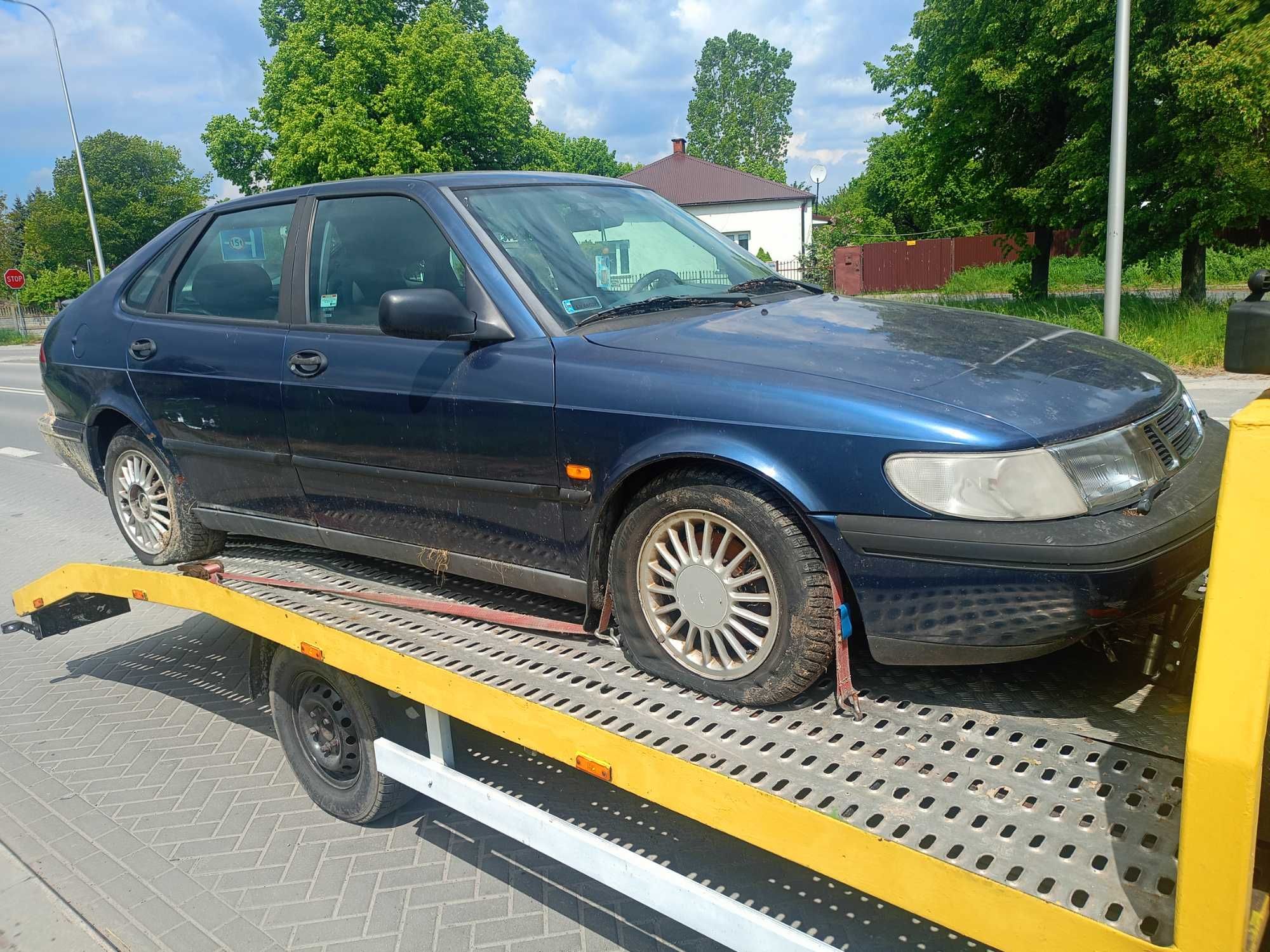 Saab 900 lampy zderzaki i inne