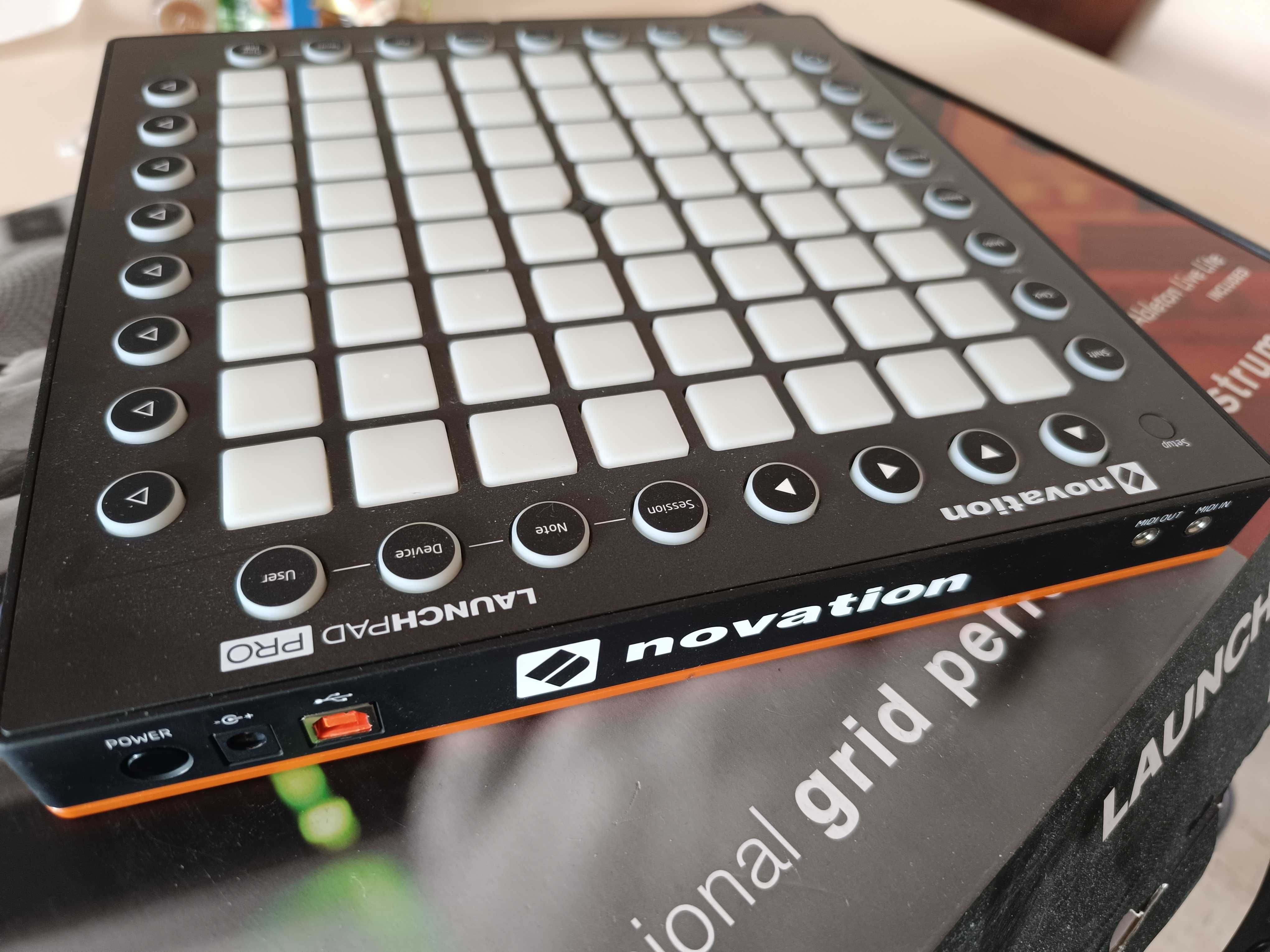 MIDI контроллер для Ableton Live - Novation Launchpad Pro