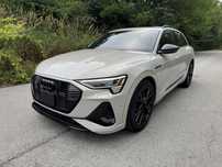 2022 Audi e-tron  quattro