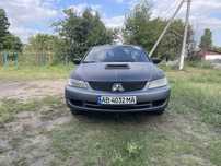 Продам Lancer 9 2.0