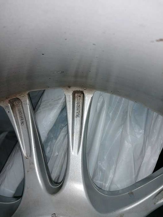 Диски 10J ET50 5*130 R21 с резиной 295/35 на Porsche Cayenne 2002-2009
