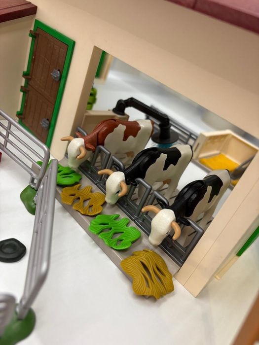 Zestaw playmobil country 70132 gospodarstwo rolne farma ze zwierzętami