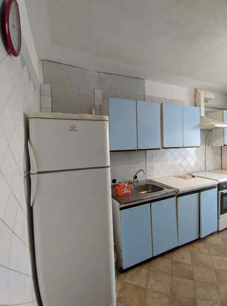 Аренда 3к квартиры на  Александра Поля