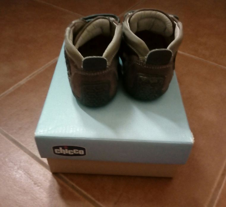Sapato/bota Chicco 22 bom estado