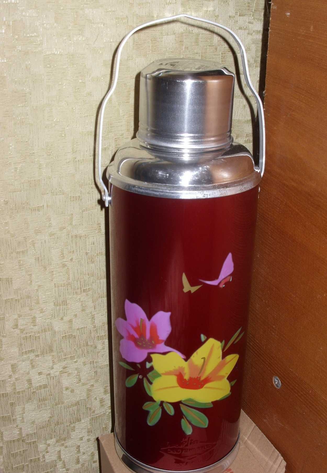 Термос на 2 л Китай