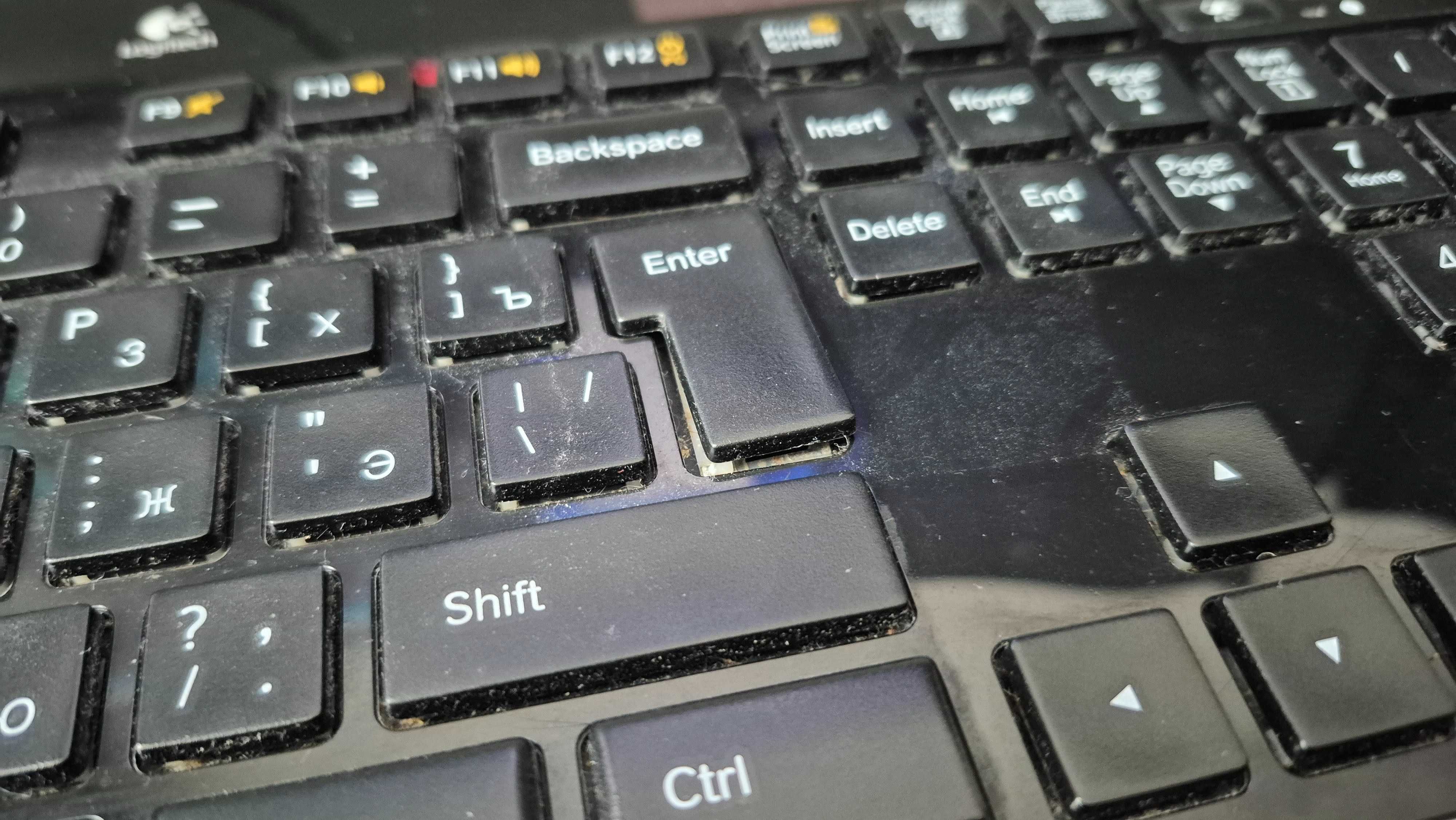 Logitech K750 клавіатура безпровідна з нюансом
