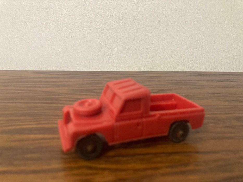 Land Rover 109 Pick Up Vinyl Line zabawka vintage PRL