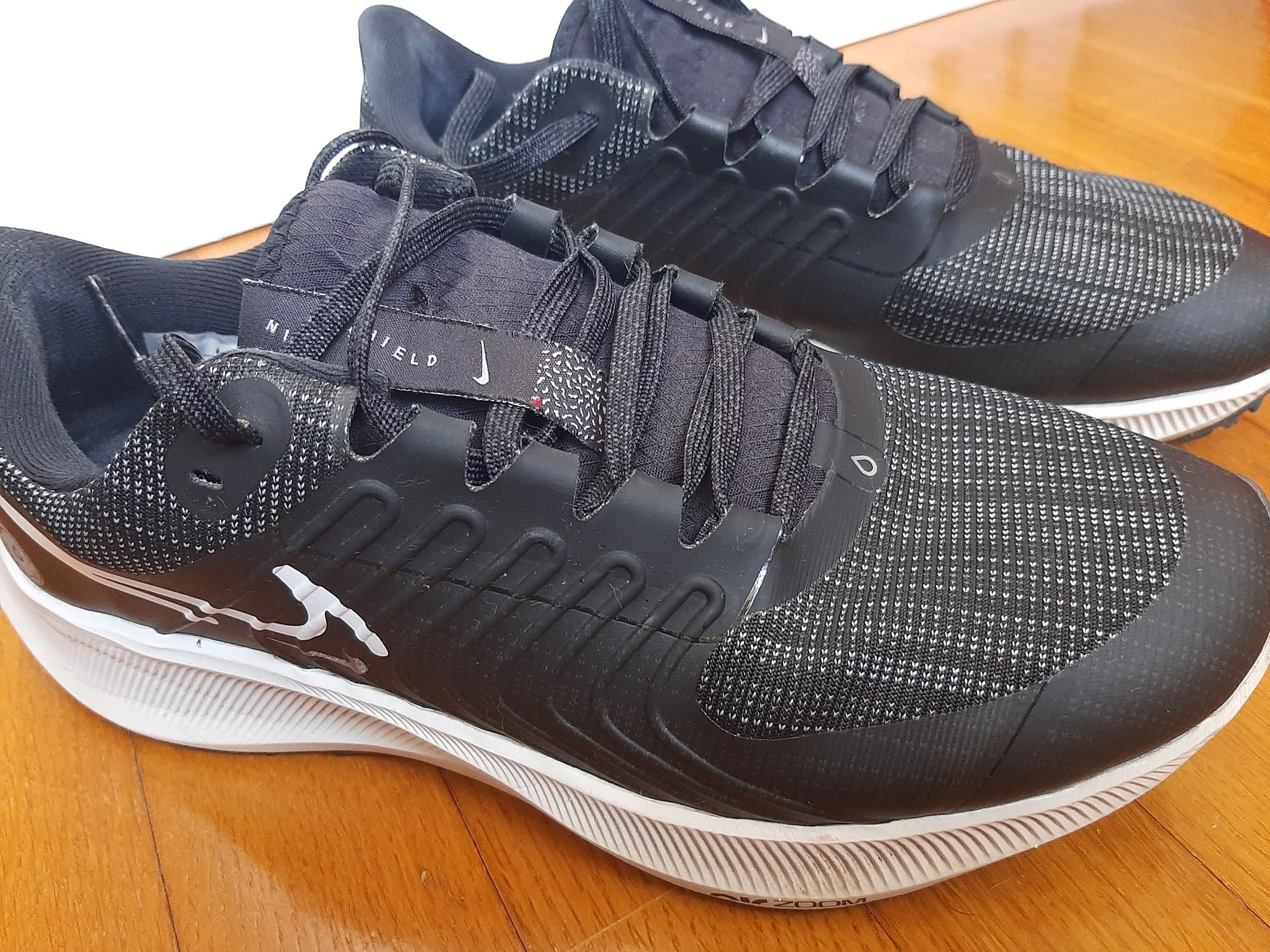 Sapatilhas Nike Air Zoom 41