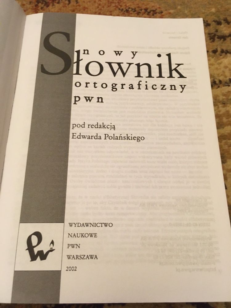 Nowy słownik ortograficzny PWN 2002