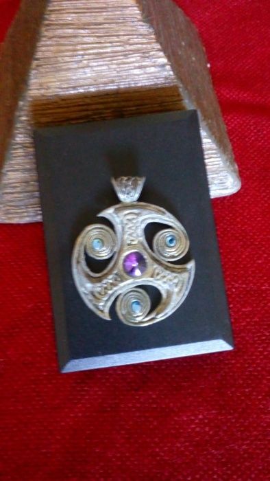 Pendente celta Trefot