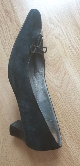 Продам взуття жіноче р 39